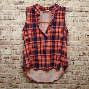 Discreet Top Sleeveless Plaid Tunic Size Medium
